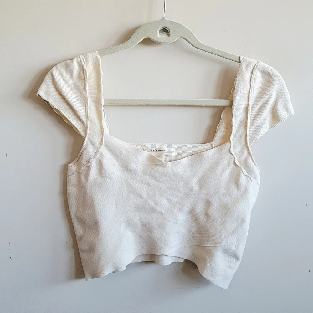 Anthropologie Cropped Sweater Tee Cream‎